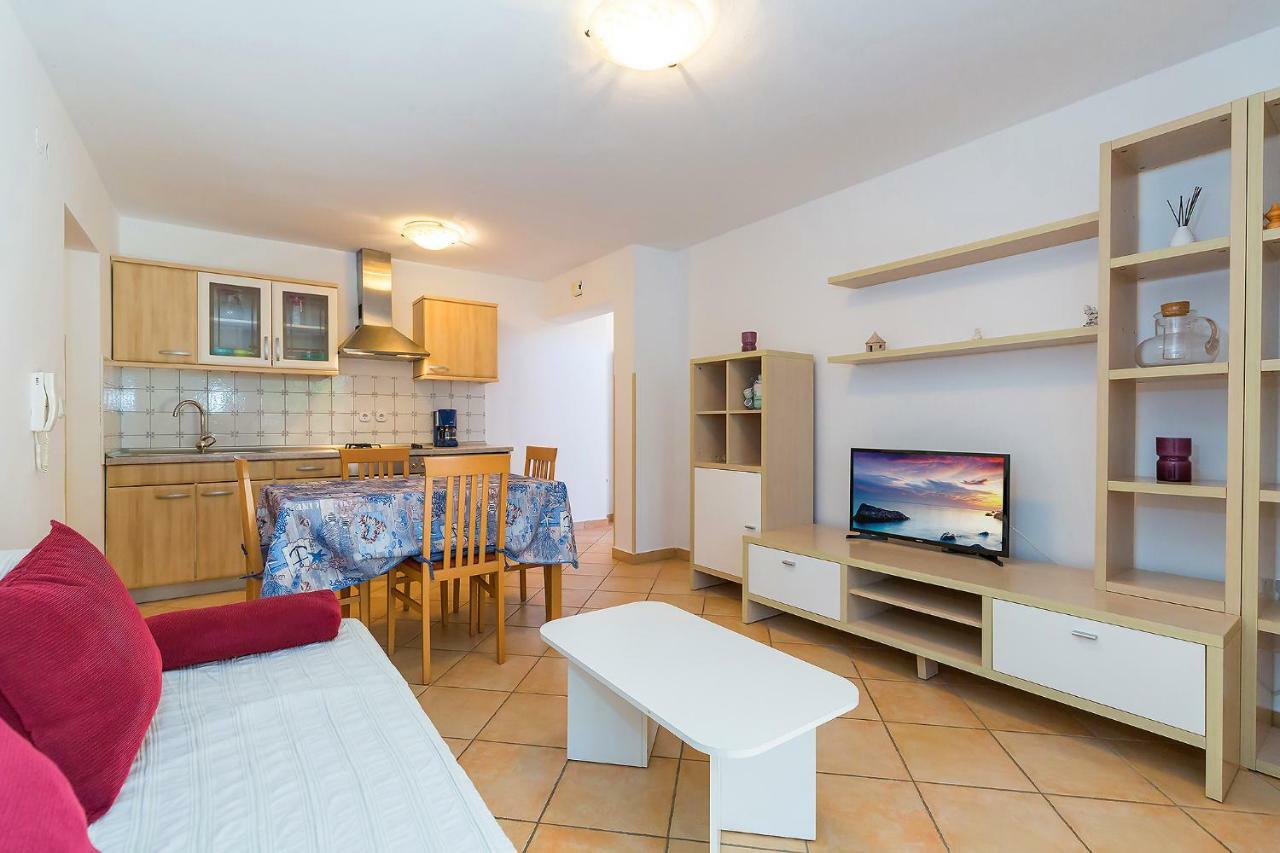 Appartement Gaia à Poreč Extérieur photo